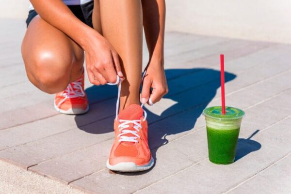 Nutricionistas ensinam o que comer antes e depois do treino